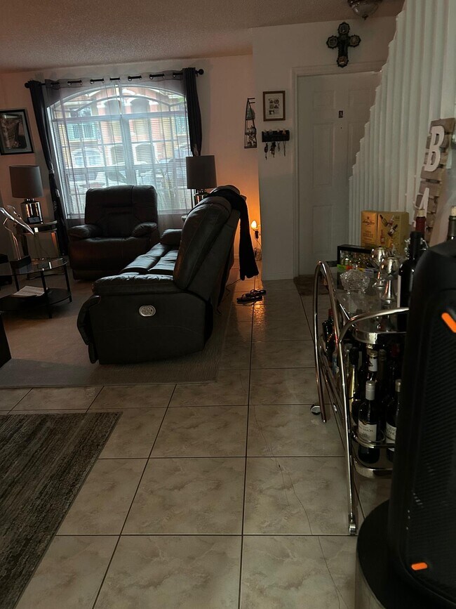 Photo - 7055 NW 173rd Dr Casa