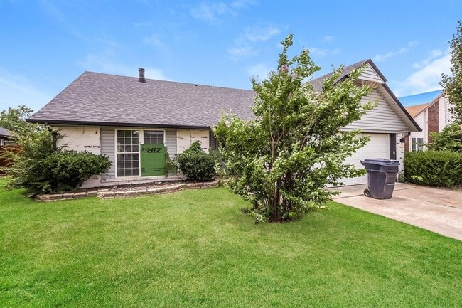 Photo - 10025 S Linn Ave