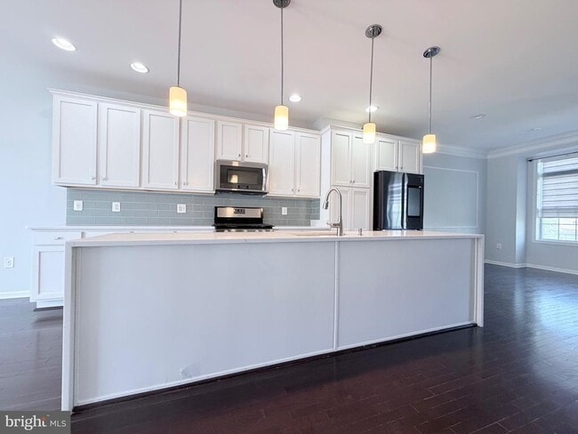 Photo - 43217 Whelplehill Terrace