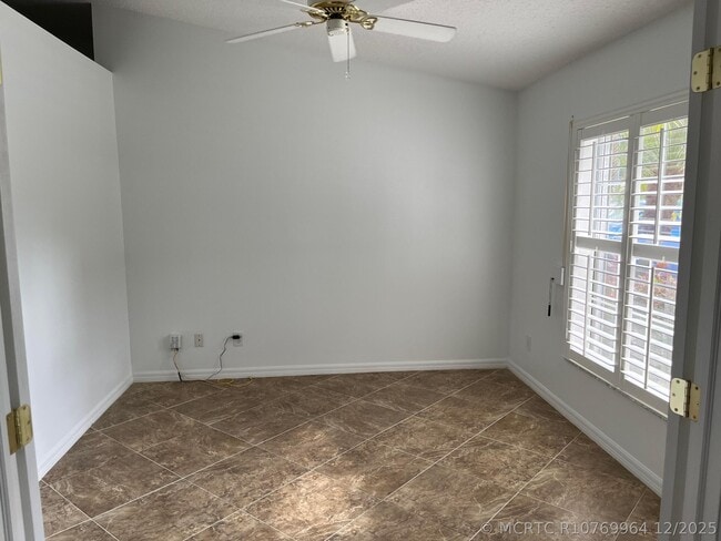 5020 4th Pl