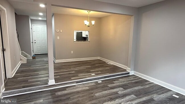 Photo - 20117 Laurel Hill Way