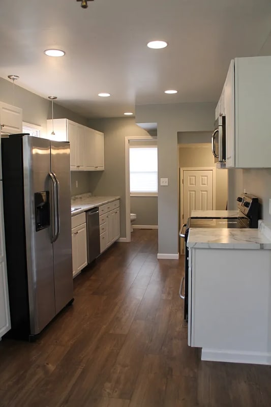 Photo - 819 E College Ave