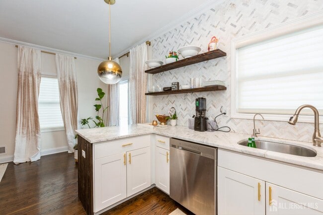 Photo - 45 Miller St