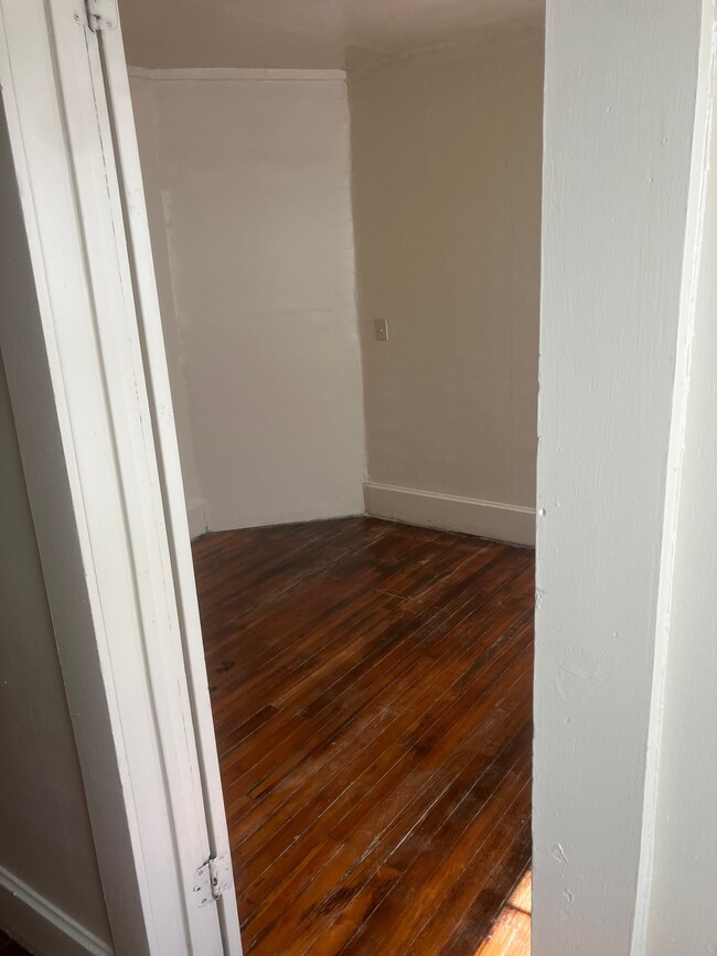 Photo - 1310 Dewey Ave Unit 1