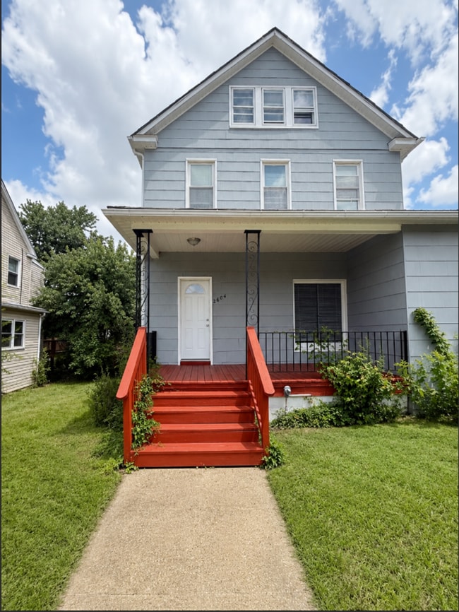Building Photo - 2604 Hamilton Ave Unit Apt 1 (CB)