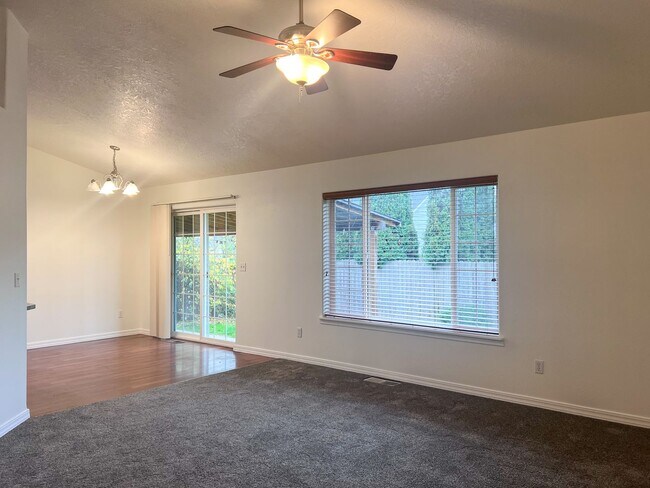 Photo - OWN798 Unidad 262 W JOY ST