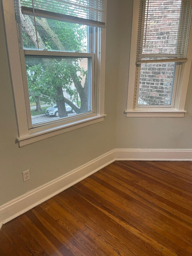 Photo - 8136 S Exchange Ave Unit 2