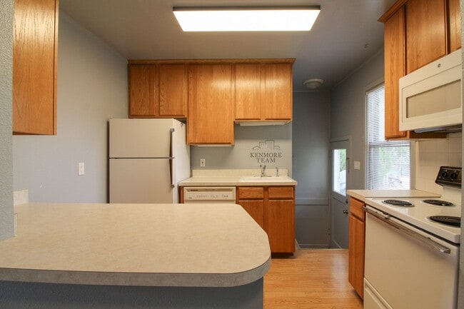 Photo - RENT SPECIAL: 2 Bed/1 Bath Duplex in Central Richland