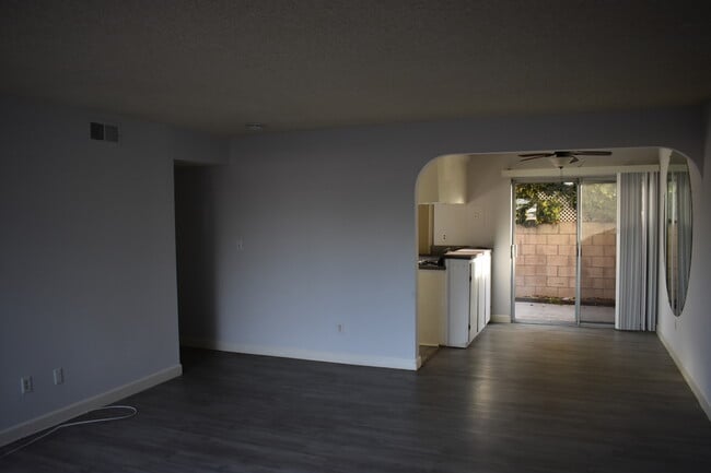 Photo - 17011 Pinehurst Ln Unidad #B