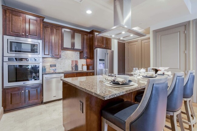 7 Riverway