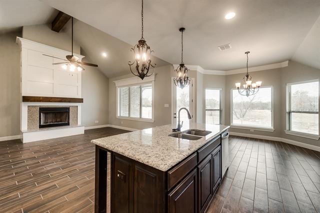 Photo - 3200 Windcrest Dr Casa