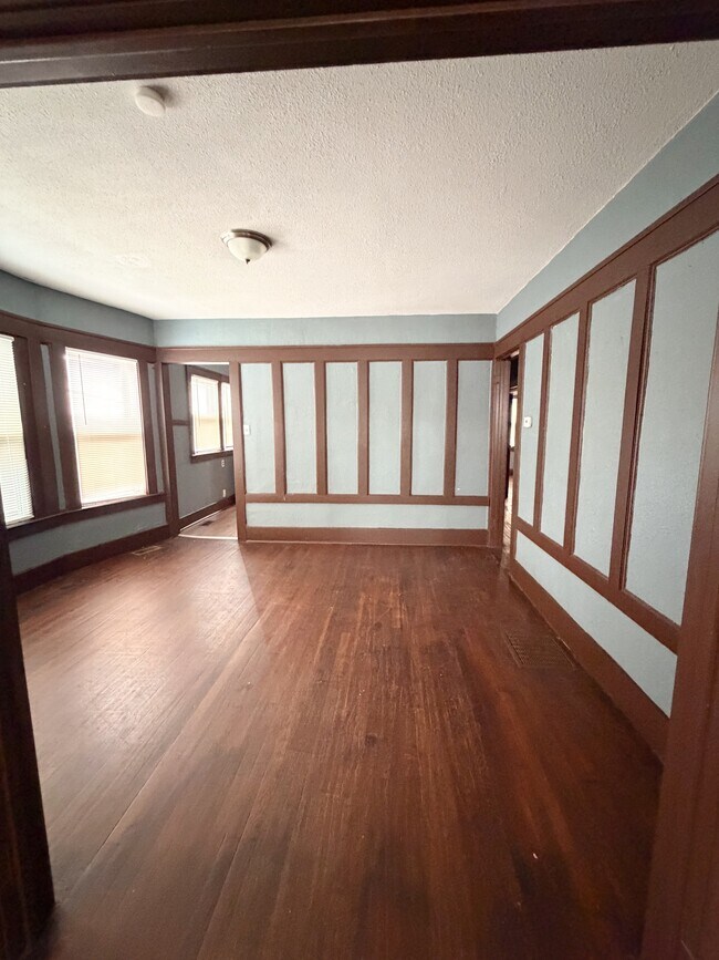 Photo - 4114 W Euclid St