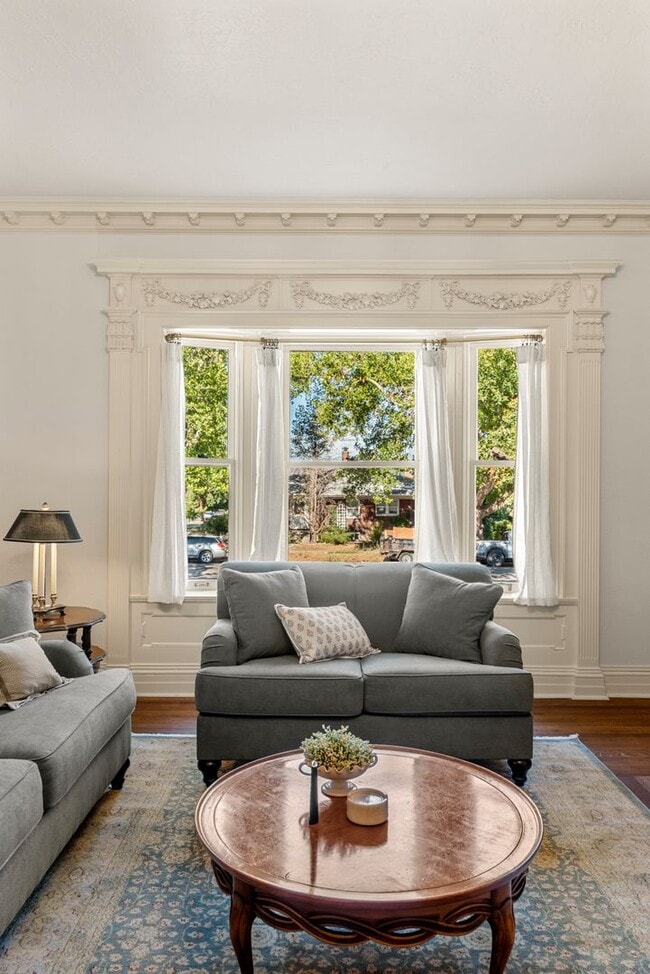 Photo - Luxury 3 Bedroom Apartment in a Historic Ogden Mansion Unit 1