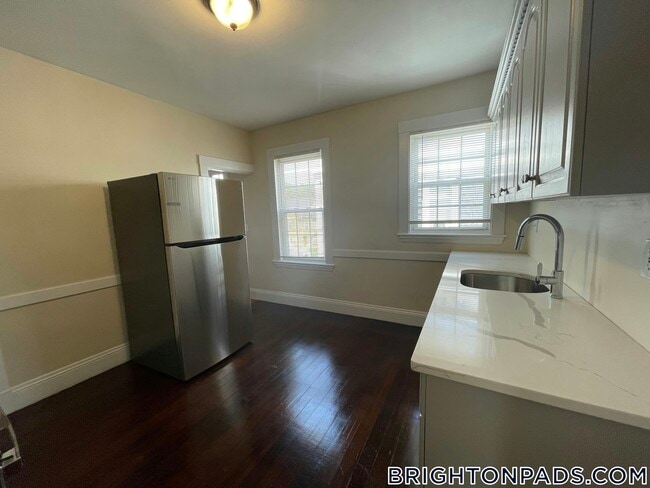 Photo - 44 Fairbanks St Apartamento Unidad 3