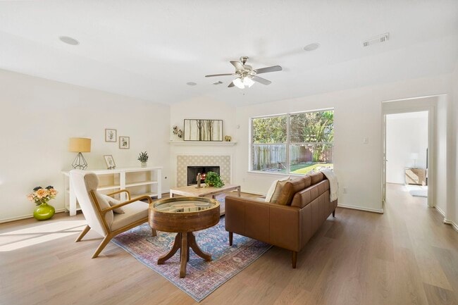 Photo - 22015 Bronze Leaf Dr