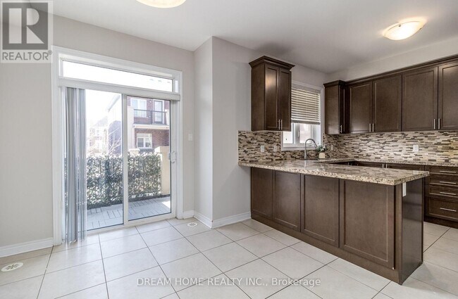 Photo - 3070 Eberly Woods Dr