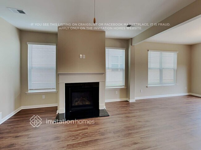Photo - 2909 Warwick Ct