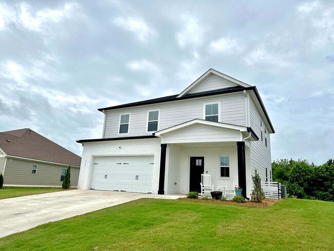 Photo - Towne Lakes Subdivision - Opelika