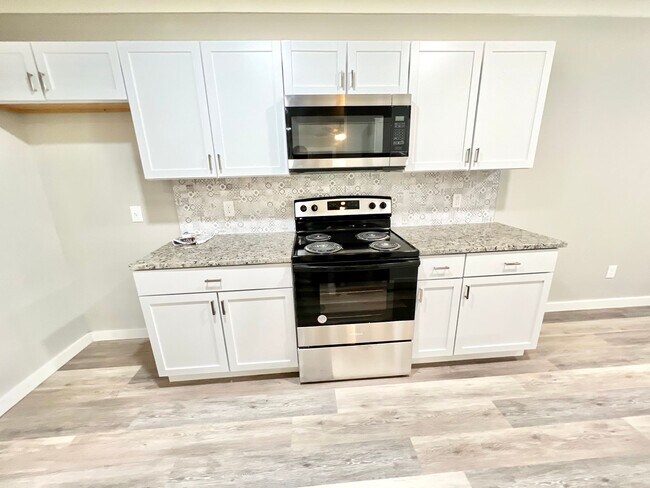 Photo - Adorable home close to Tech!