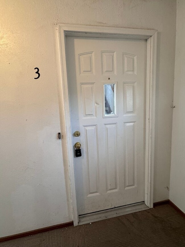 Photo - Sunny and Cute 2 Story, 2Bed, 1.5Bath Townhouse in Grand Junction!!!!