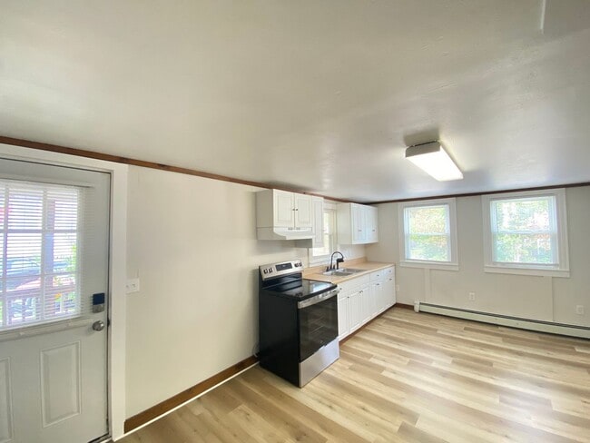 82 Franklin St Unit A