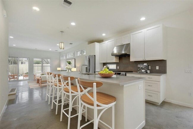 Photo - 2503 S 6th St Unit B