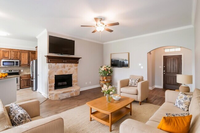 Photo - 2720 Claydon Dr