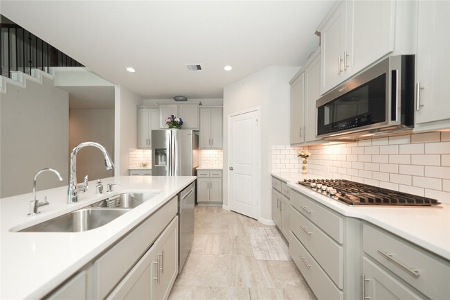 Photo - 5702 Metaphor Wy