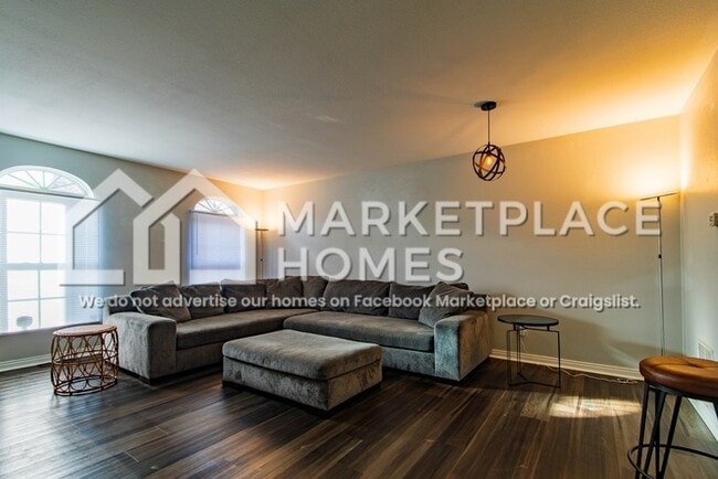 Photo - 3020 Skylar Ln