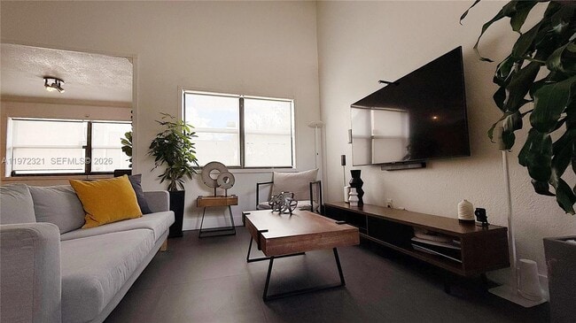 Photo - 10231 Fontainebleau Blvd