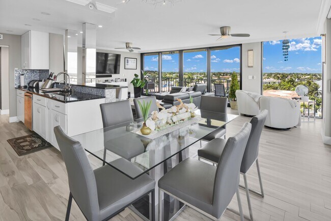 Photo - 899 Jeffery St Unit 7140