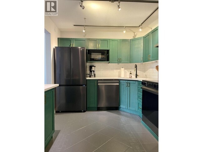 301 Maude Rd Unit 410