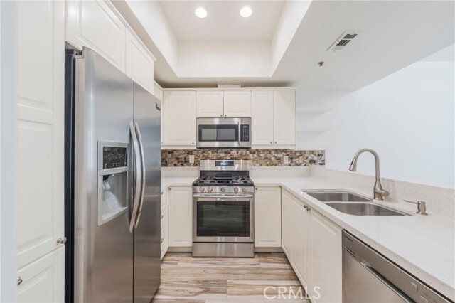 Photo - 2559 Plaza del Amo Unit 207