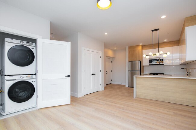 6710 Park Ave Unit 405