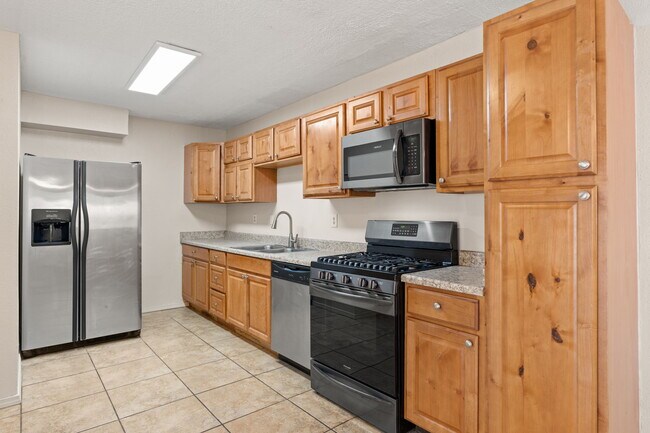 Photo - 1178 Calle Madera