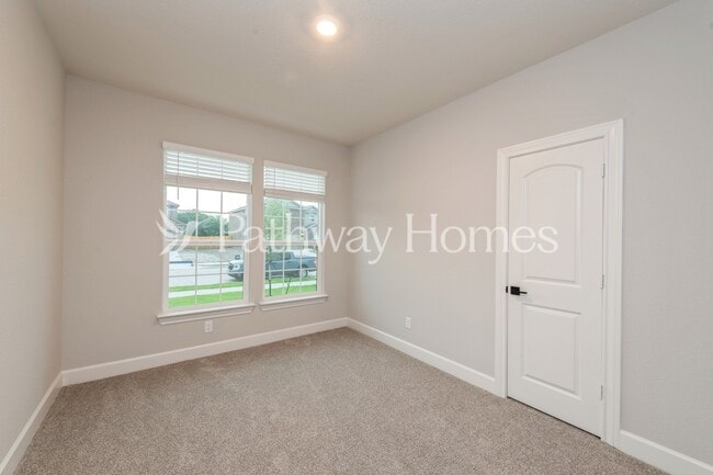 Photo - 624 Brookside Dr House