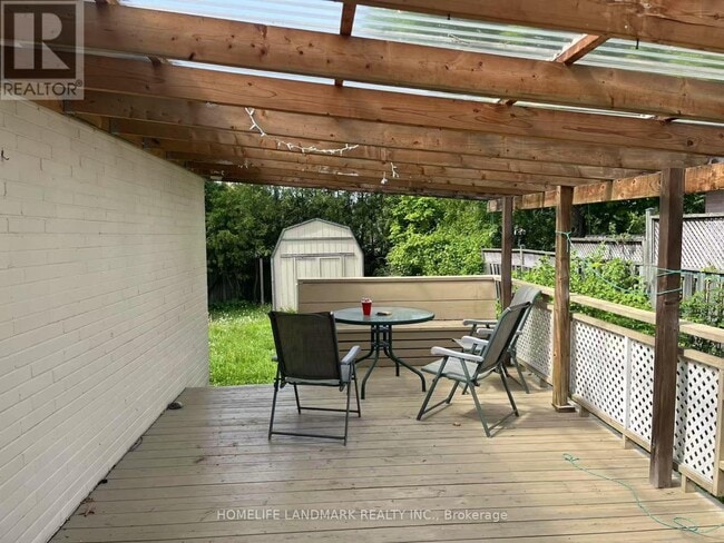 Photo - 3498 Orion Crescent