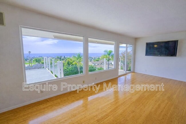 Photo - 1275 Buena Vista St