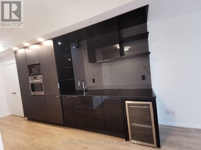 Photo - 70 Temperance St Unité 3105