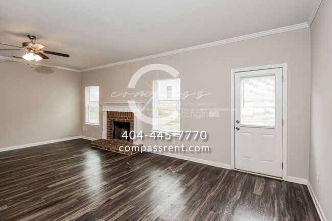 Photo - 109 Squarewood Ln NW