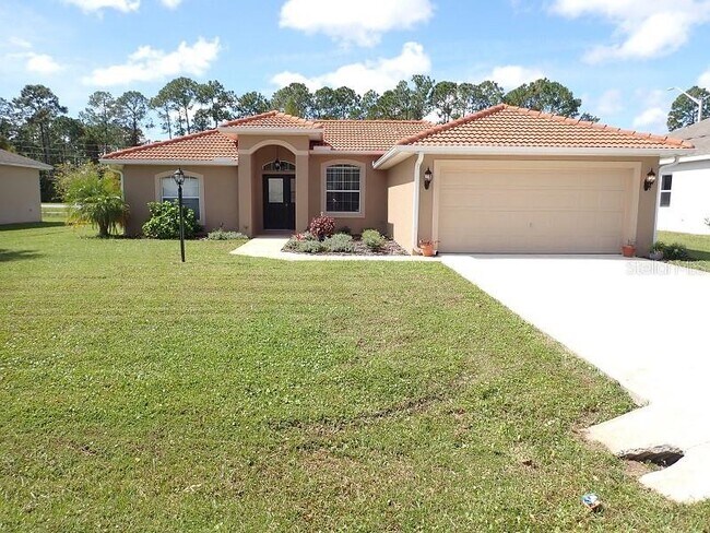 Building Photo - 12 Point of Woods Dr Rental