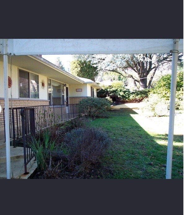Photo - 2539 NE 105th Pl