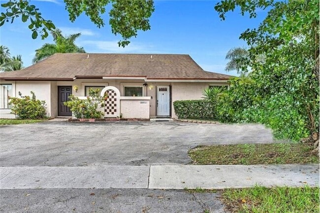 Photo - 5824 N Park Rd