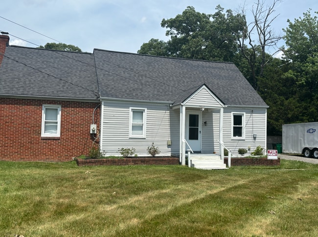 Building Photo - 7416 Lanham Ln