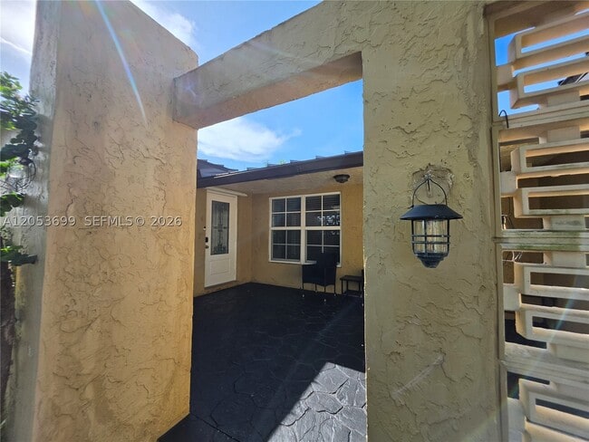 Photo - 9240 SW 56th St
