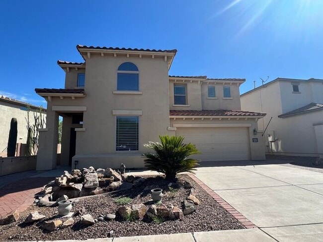 Building Photo - 3 Bedroom - 2 story home in Rancho Sahuarita