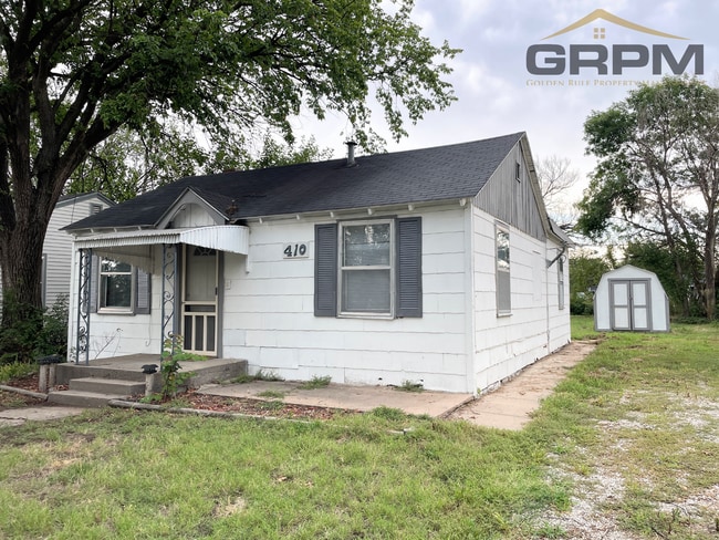 Building Photo - Affordable Two Bedroom Rental