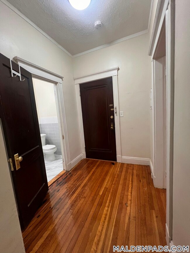 Photo - 17-19 Washington St. Unidad 108