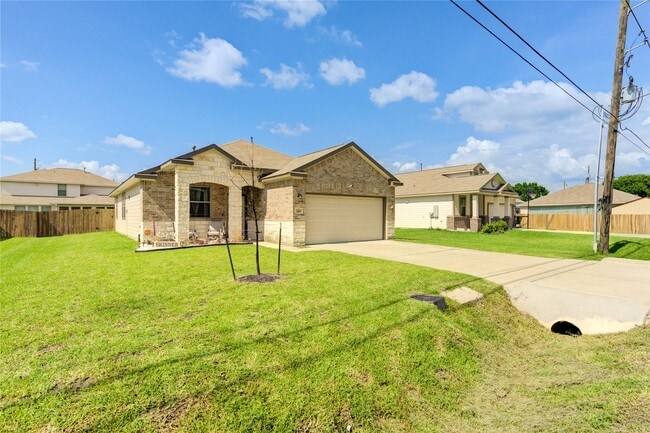 Photo - 742 Brown Rd