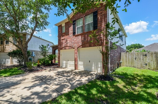 Building Photo - 10302 Deer Lodge Ct Rental